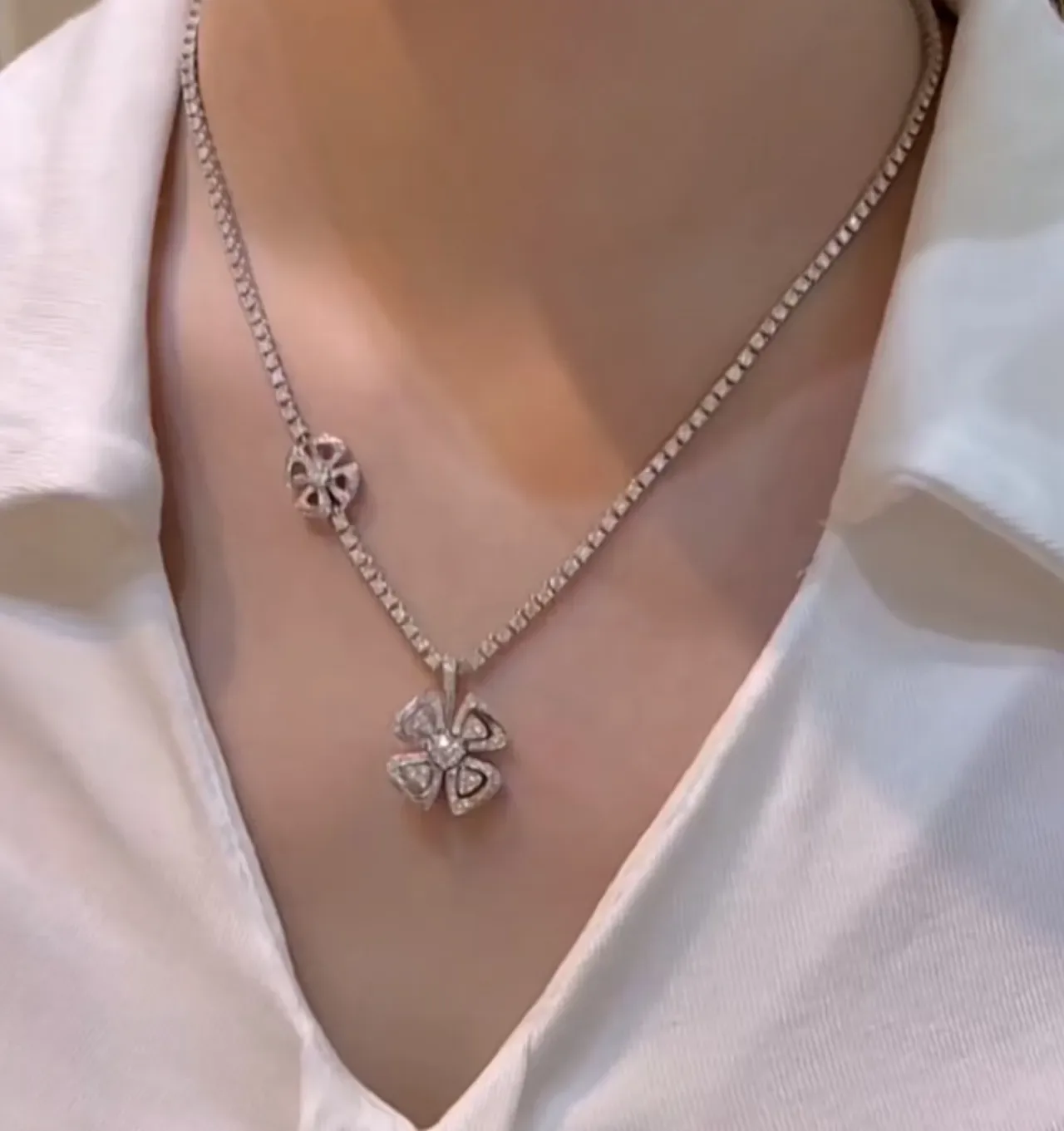 Bvlgari Fiorever Diamond-Paved Floral Motif Necklace 3