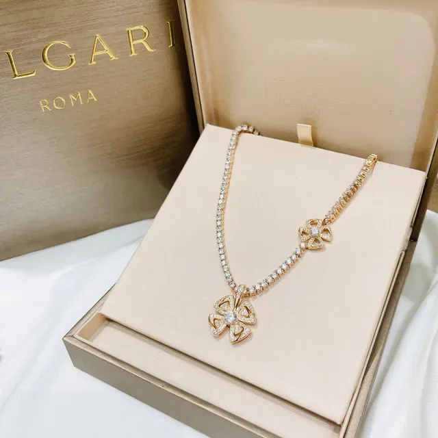 Bvlgari Fiorever Diamond-Paved Floral Motif Necklace 9