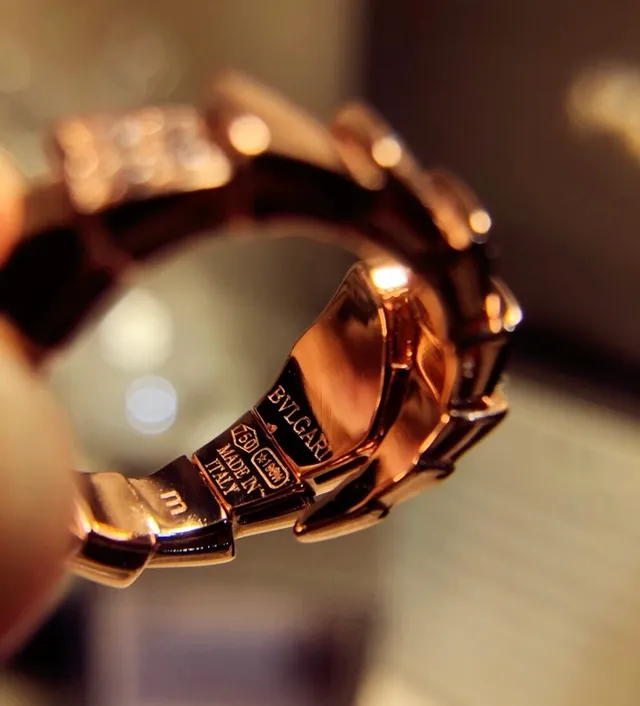 Bvlgari Serpenti-Inspiré Dual-Tone Or Noir Émaillé Pavé Diamants Bagues 2