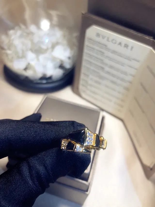 Bvlgari Serpenti-Inspiré Dual-Tone Or Noir Émaillé Pavé Diamants Bagues 6