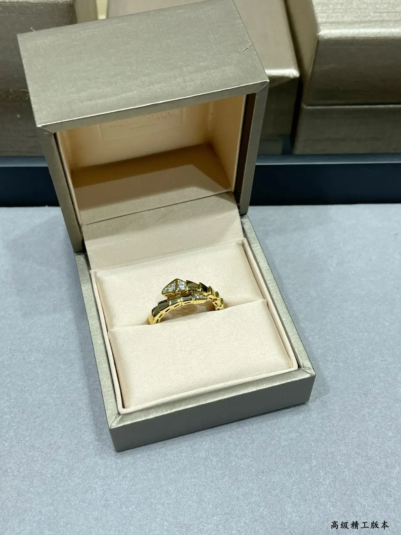 Bvlgari Serpenti Viper Snake-Head Pavé Diamond Ring 8