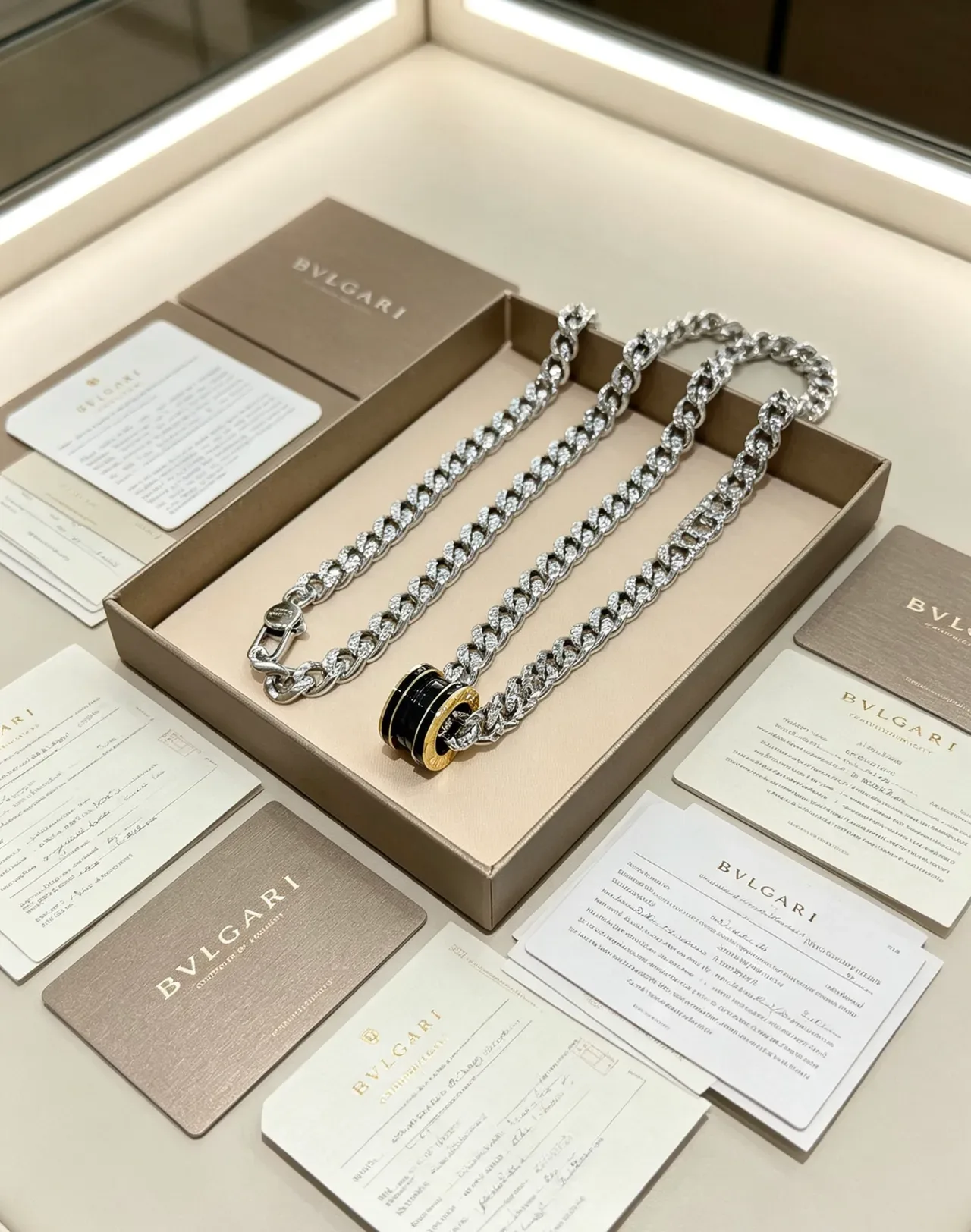 Collier Bvlgari Argent Noir Chaîne Curb-Link Pendentif Cylindrique 7