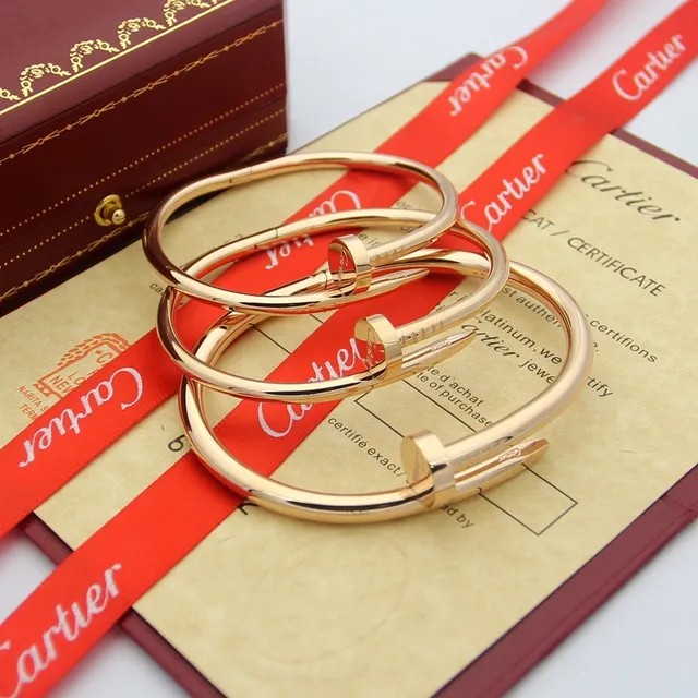 Cartier Juste un Clou brazalete rígido con motivo de cabeza de clavo en oro negro 5