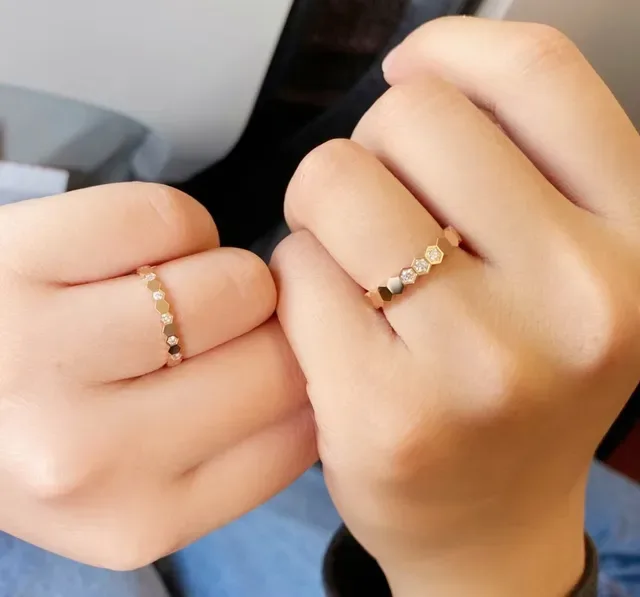 Bague Cartier Juste un Clou or et argent avec bande de maillons hexagonales pavé-set de pierres 9