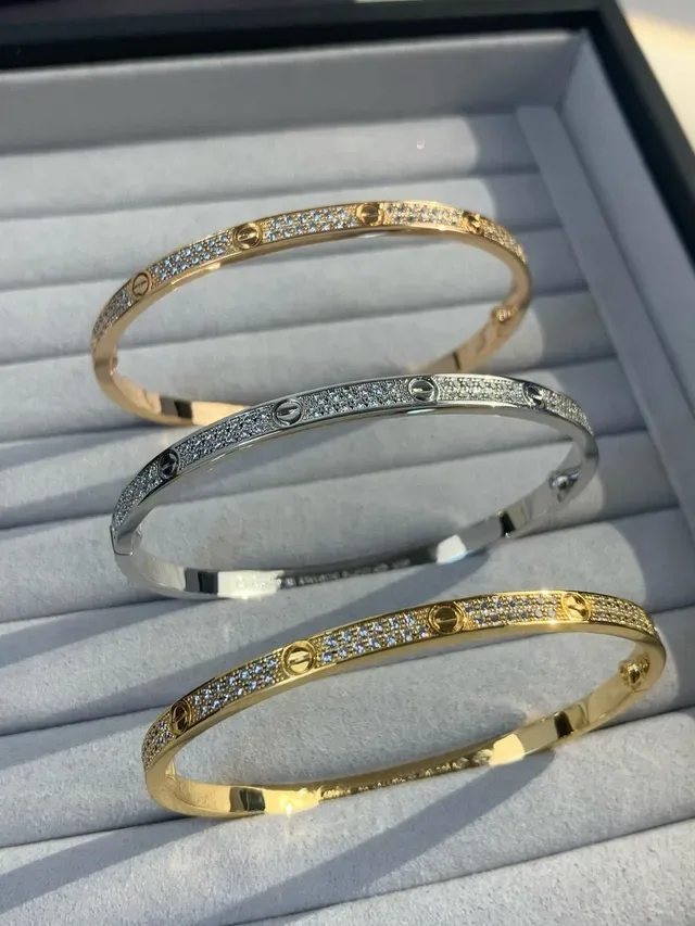 Cartier Juste un Clou Gold Silver Rectangular Bar Profile Five Bezel-Set Round Stones Bracelet 4