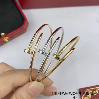Cartier Juste un Clou Motivo Clavo Pulsera Abierta