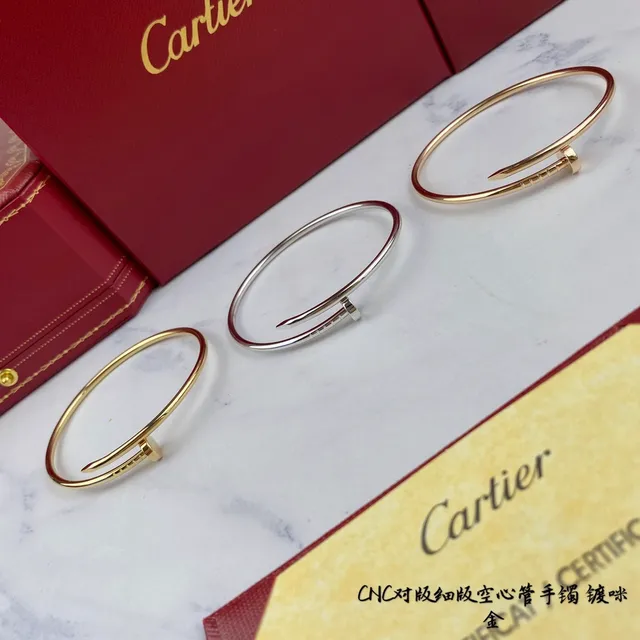Cartier Juste un Clou Motif Clou Bracelet Ouvert 3