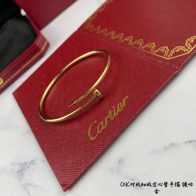 Cartier Juste un Clou Motif Clou Bracelet Ouvert 6