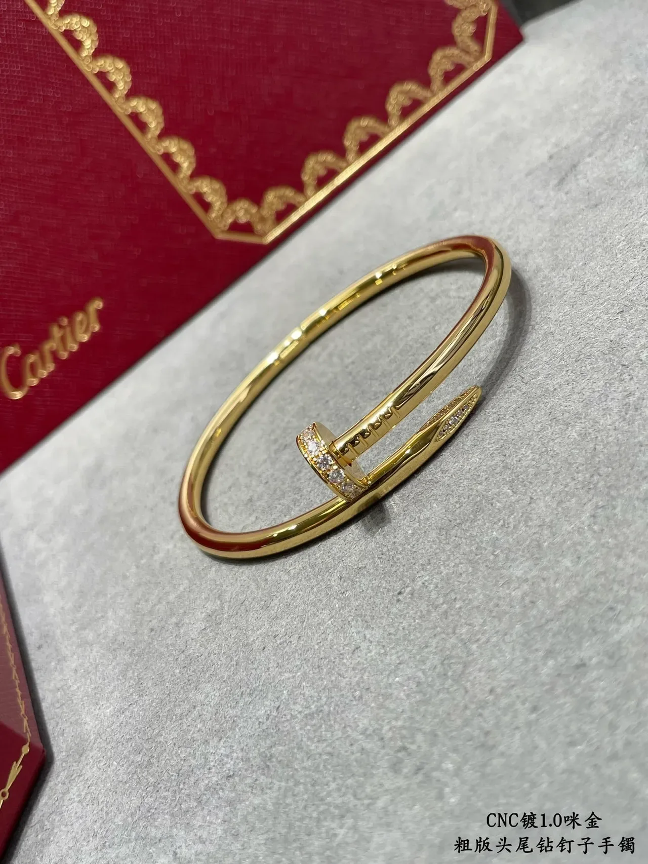 Pulseira Cartier Juste un Clou Pavé com Diamantes 5