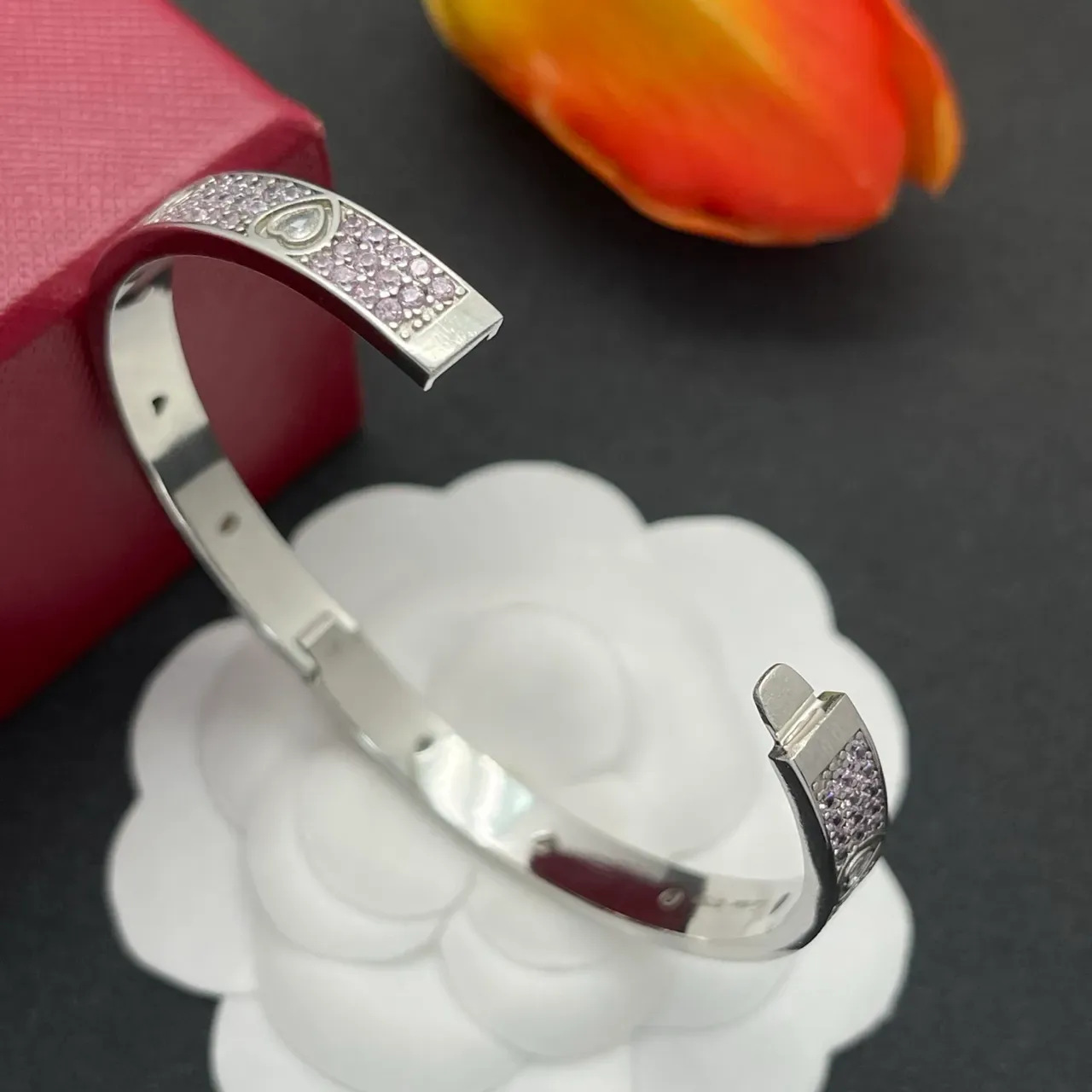 Bracelet Cartier Juste un Clou Cœur Rose Pavé 4