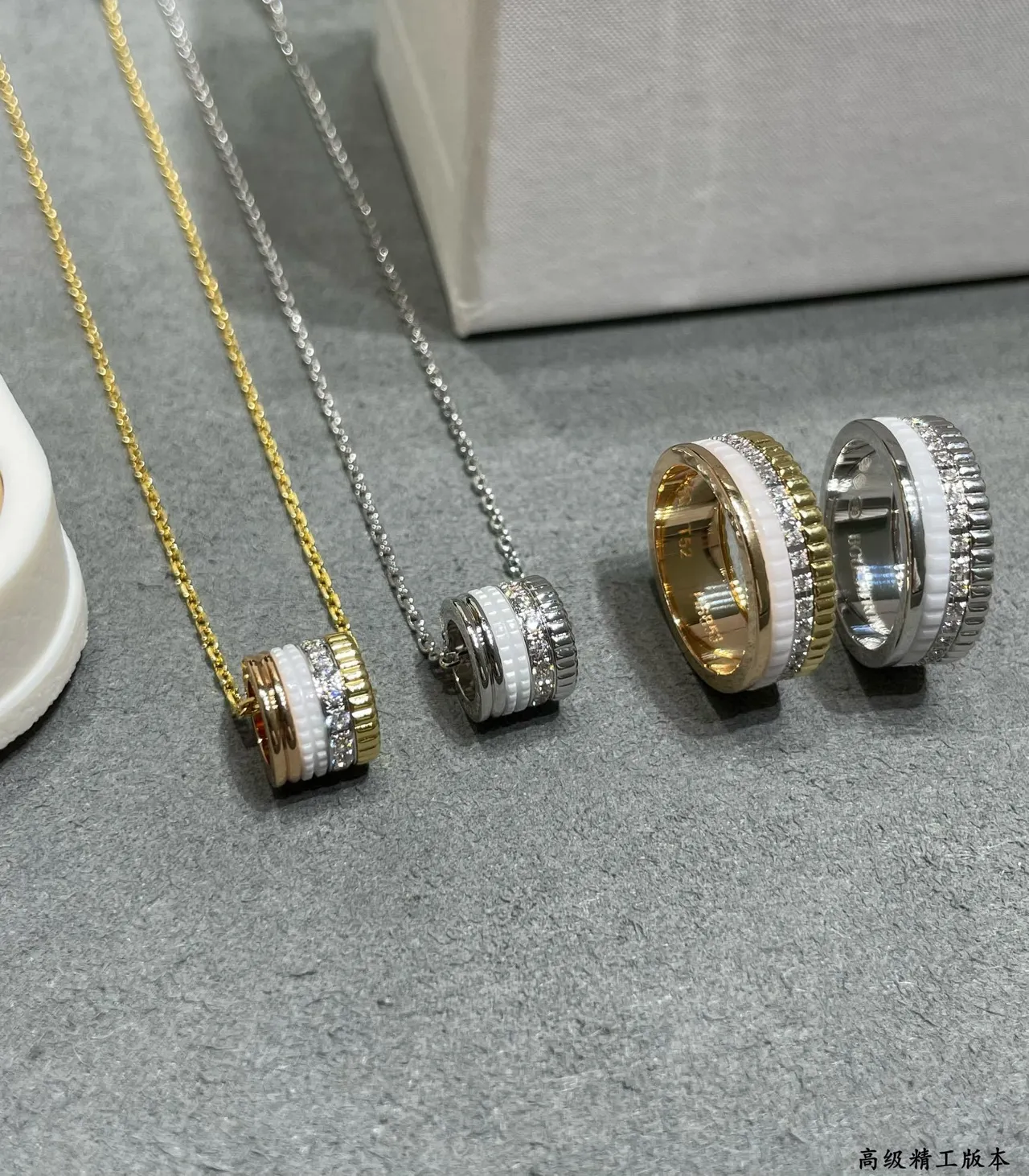 Cartier Juste un Clou Argent/Or Pendentif cylindrique anneaux rainurés empilables collier 4