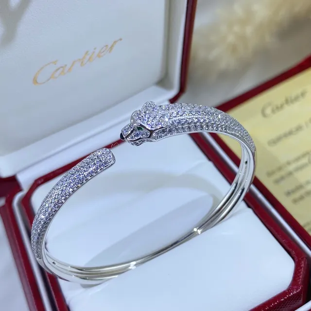 Cartier Panthère Pavé Diamant Tête de panthère Bracelet jonc 2