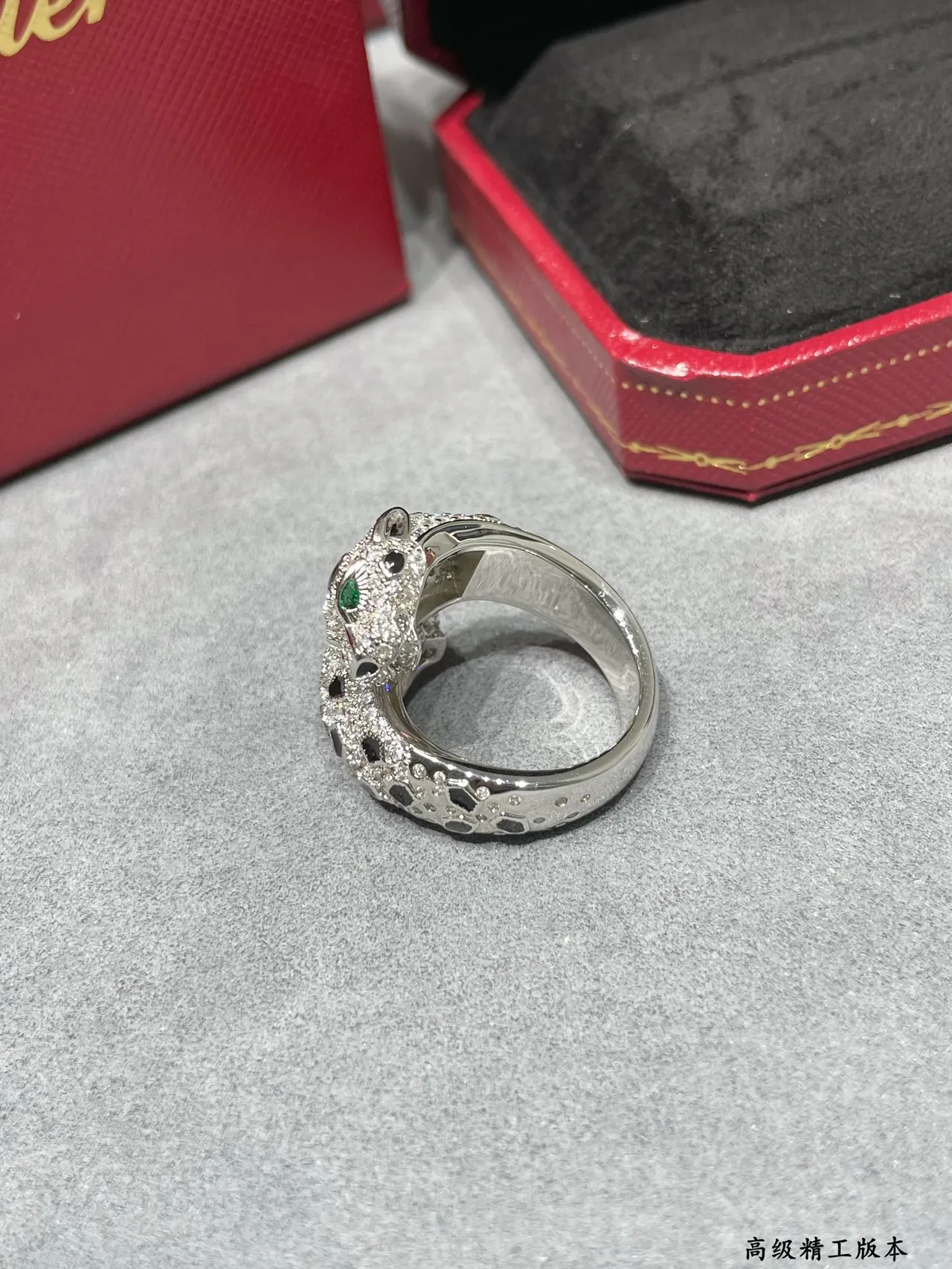 Cartier Panthère Pavé Anillos con cabeza de pantera 4