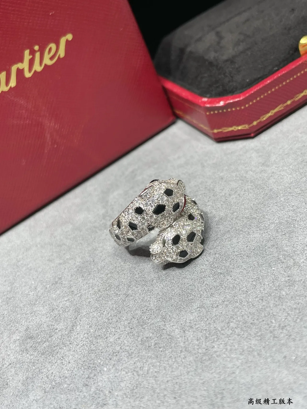 Cartier Panthère Pavé Anillos con cabeza de pantera 5