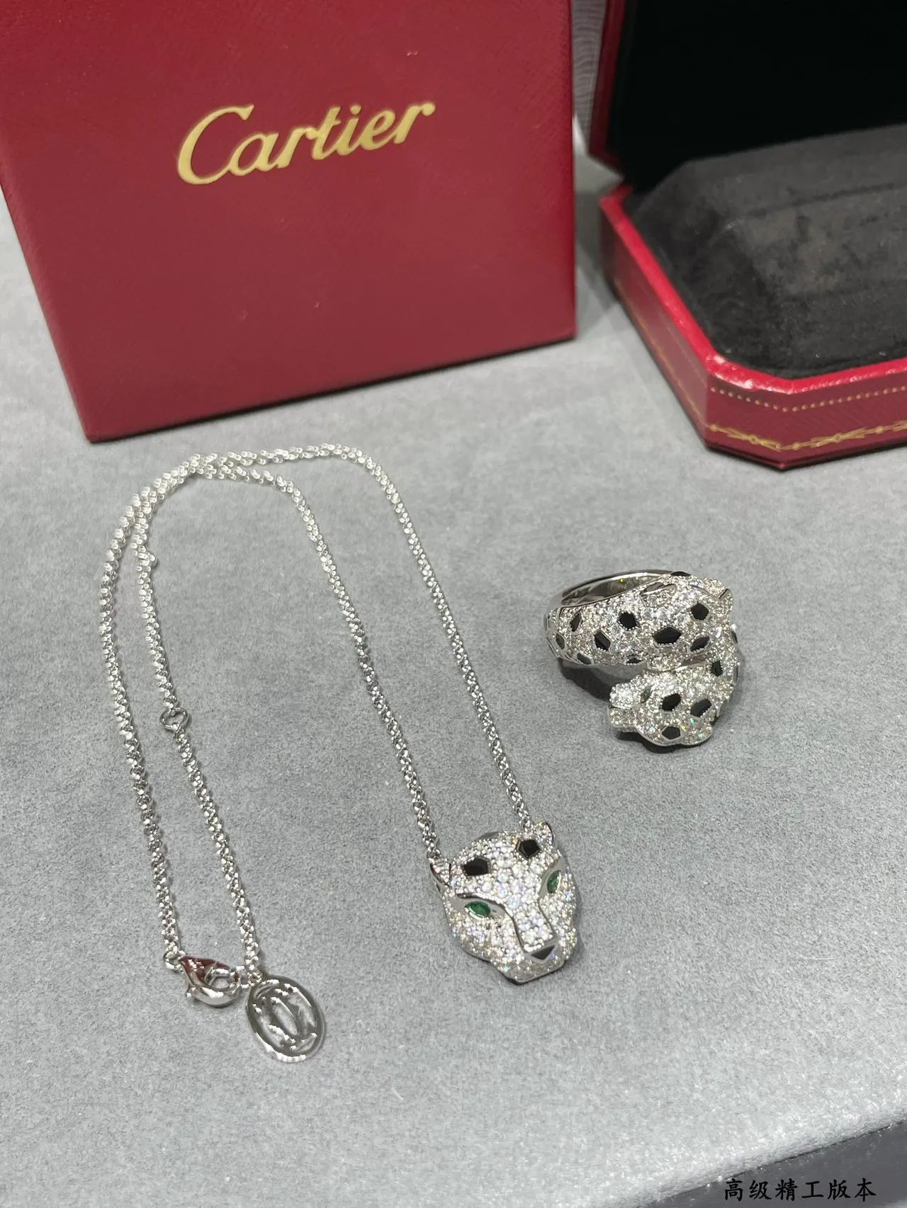 Cartier Panthère Pavé Anillos con cabeza de pantera 6