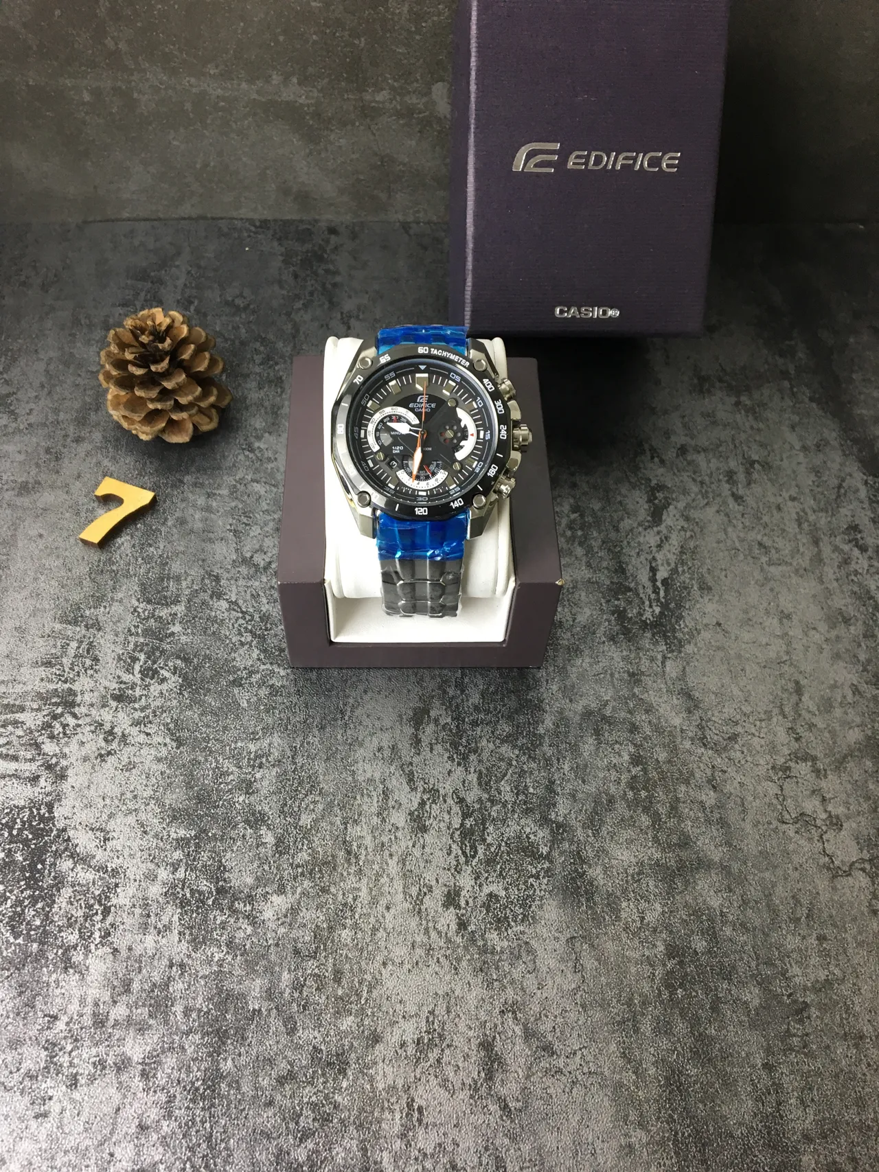 Casio Edifice Chronograph Noir et Argent Montre Sport 2