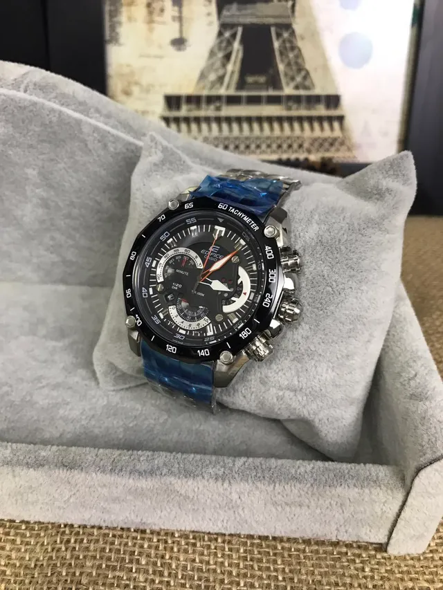 Casio Edifice Chronograph Noir et Argent Montre Sport 7