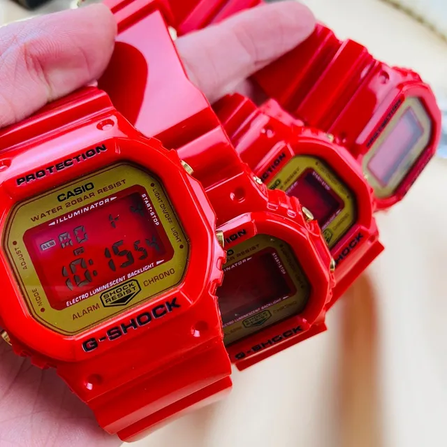 Casio G-Shock DW-5600 Rouge et Or Montre Sportive 2