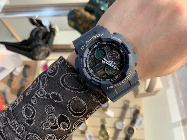 Casio G-Shock GA-100 Bleu Or Boîtier en Résine Robuste Montre Analogique-Digitale Hybride 2