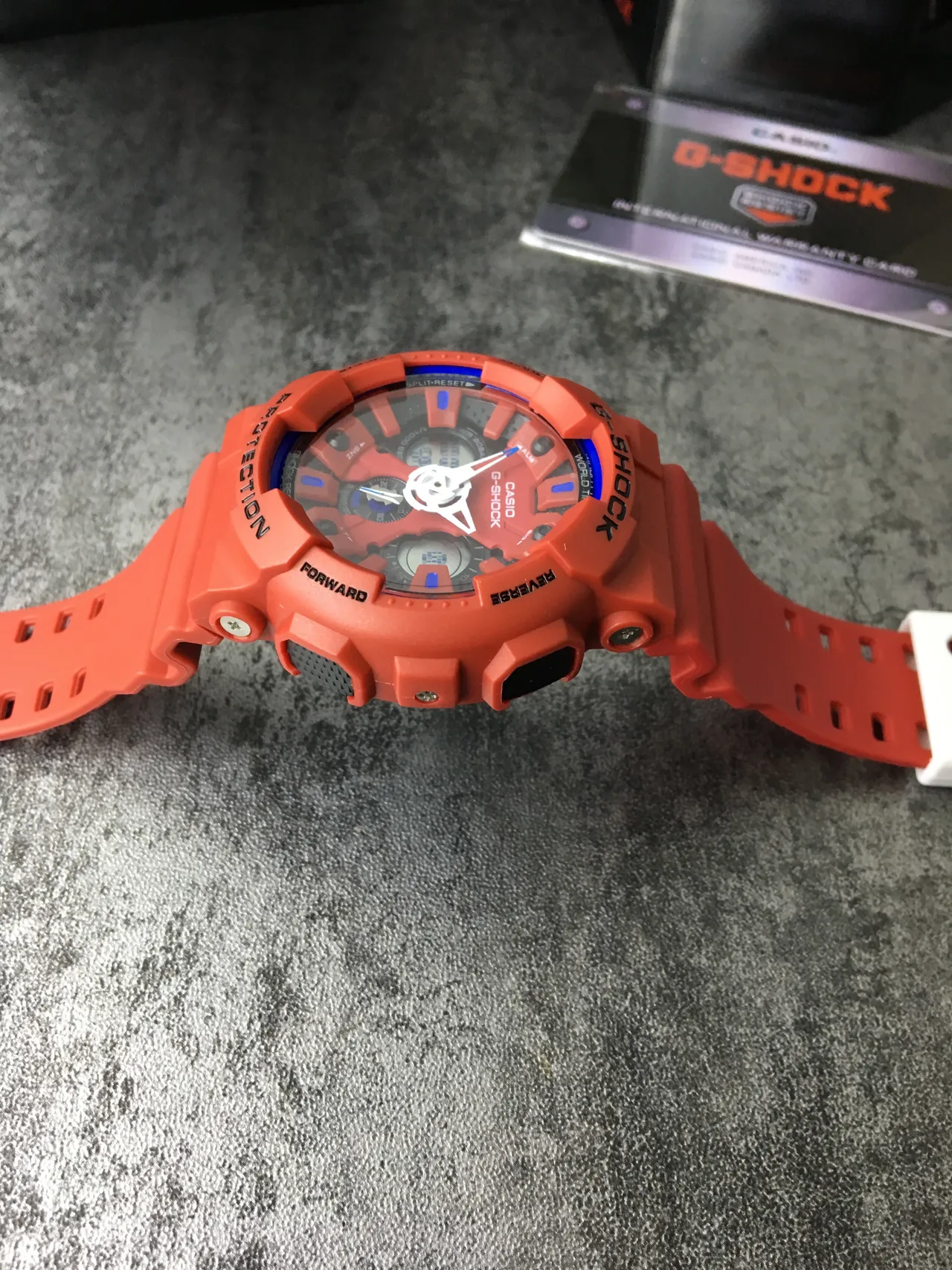 Casio G-Shock GA-100 Orange et Bleu montre sportive 4