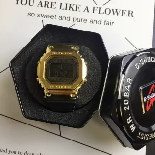 Casio G-Shock GA-2100 ساعة رياضية بدرجة ذهبية وأسود