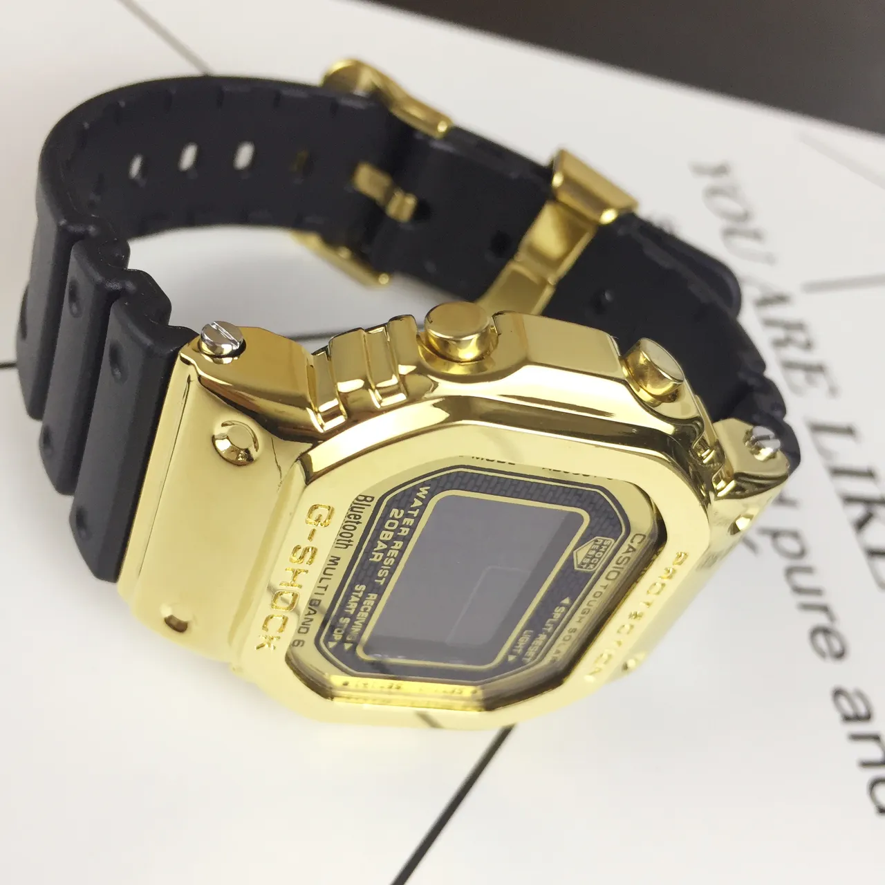 Casio G-Shock GA-2100 Montre sportive dorée et noire 5