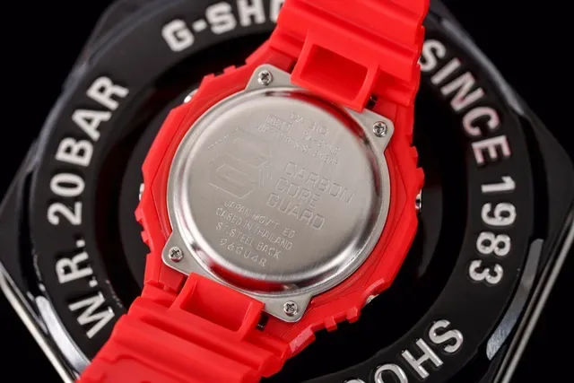 Casio G-Shock GA-2100 Montre de sport en résine rouge 7