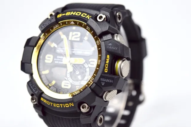 Casio G-Shock Mudmaster Black and Gold Sports Watch 8