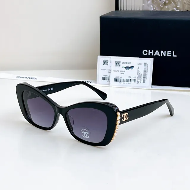 Chanel Óculos de Sol Preto Dourado Silhueta Montura de Acetato Olho de Gato 6
