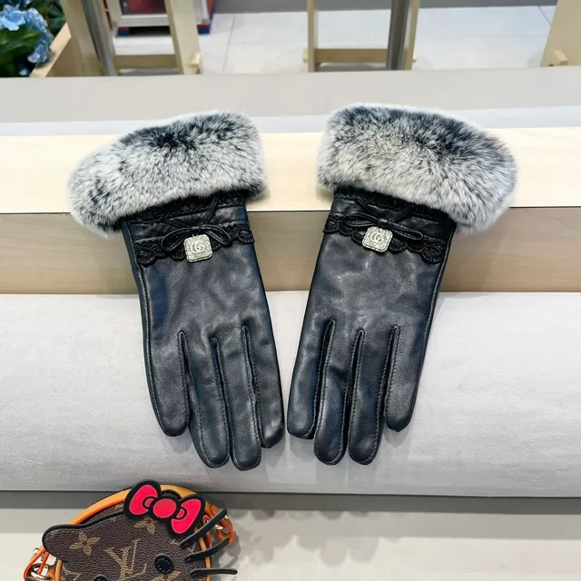 Chanel Luvas de Couro Preto Cinza Marmoreado com Punho de Pele Sintética 2