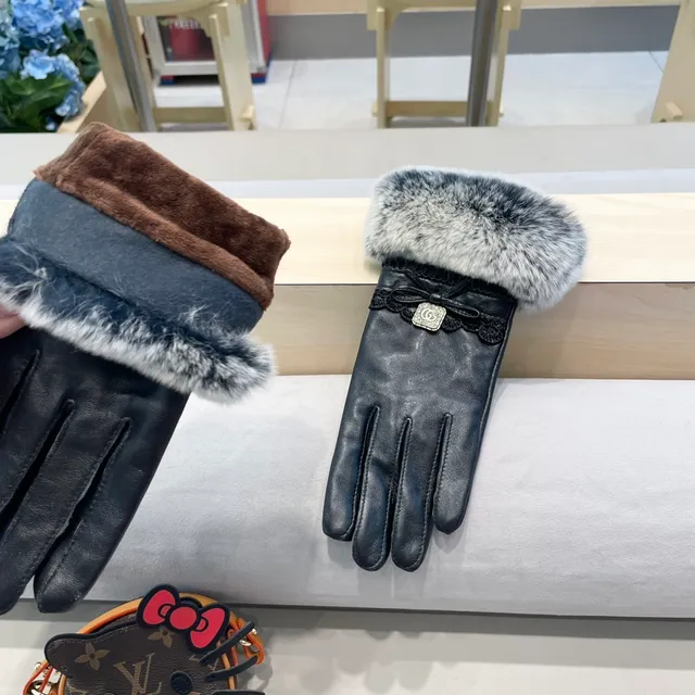 Chanel Luvas de Couro Preto Cinza Marmoreado com Punho de Pele Sintética 5