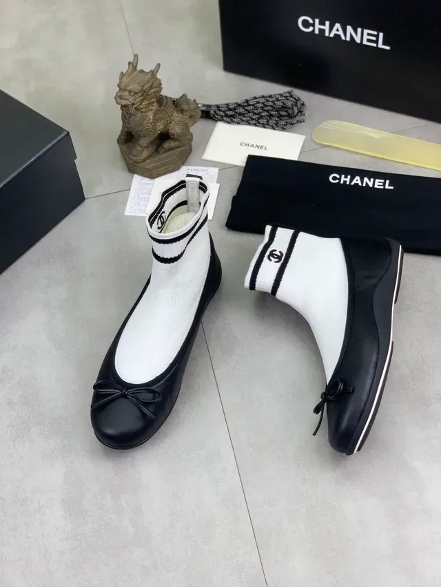 Chanel Black White Sock-Fit Knit Upper Leather Toe Cap Ballet Flat 5