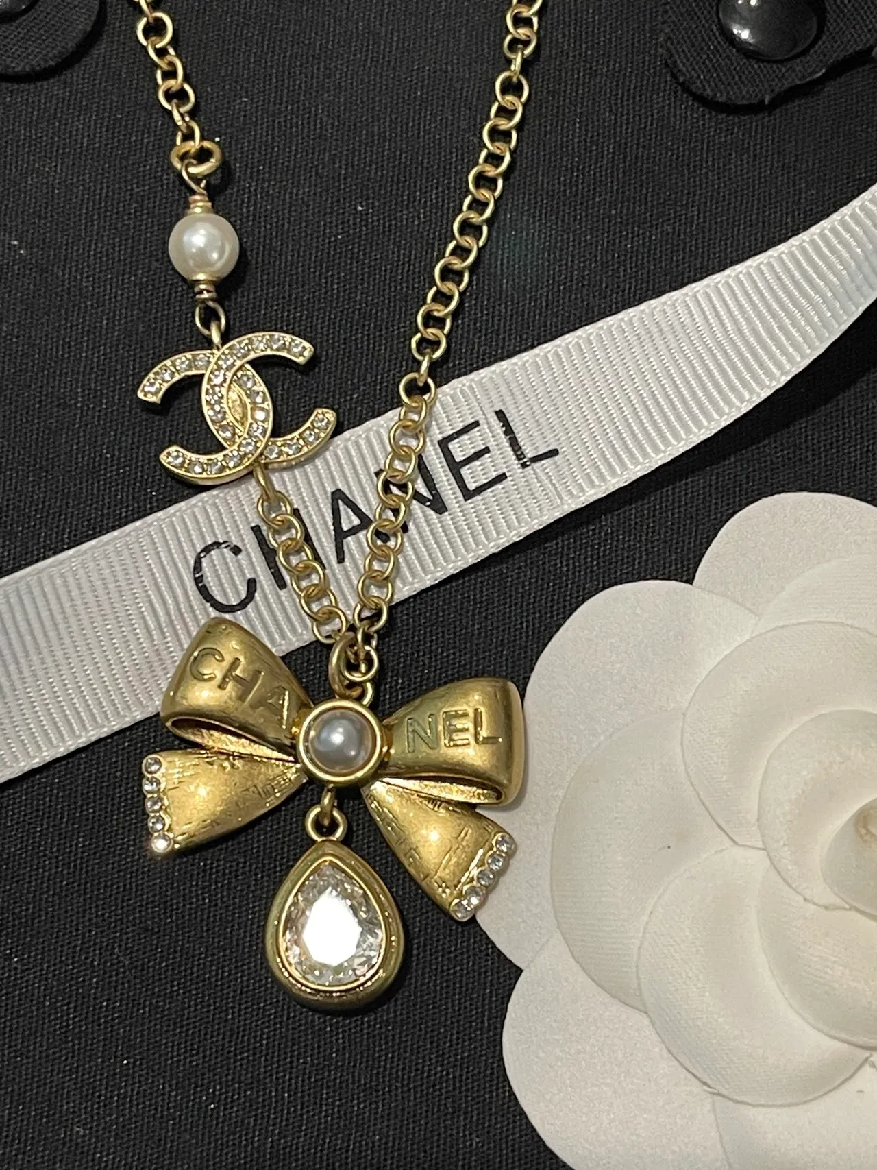Chanel Bow Collection Gold-Tone Pearl and Crystal Necklace 3