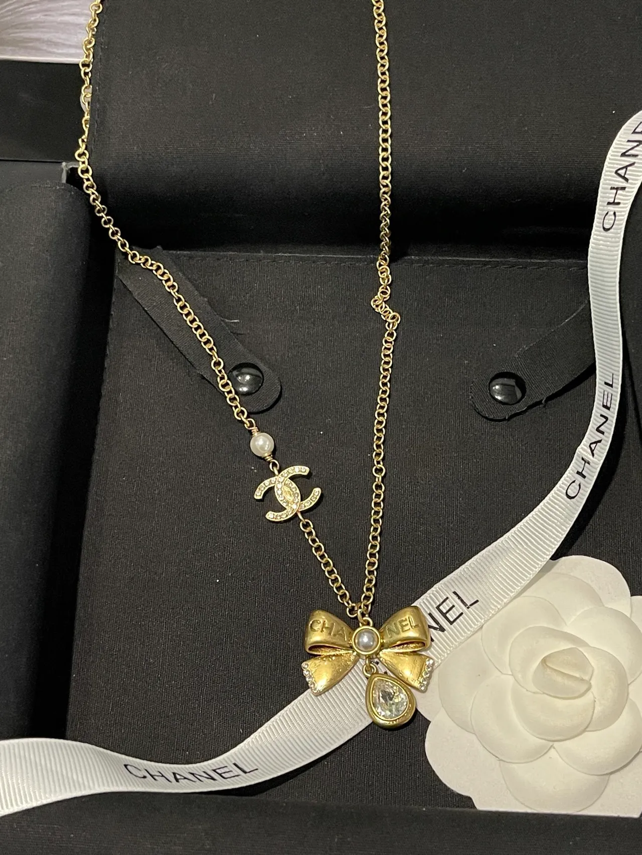 Chanel Bow Collection Gold-Tone Pearl and Crystal Necklace 6