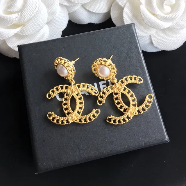 Chanel CC Chain Pearl Drop Earrings 3