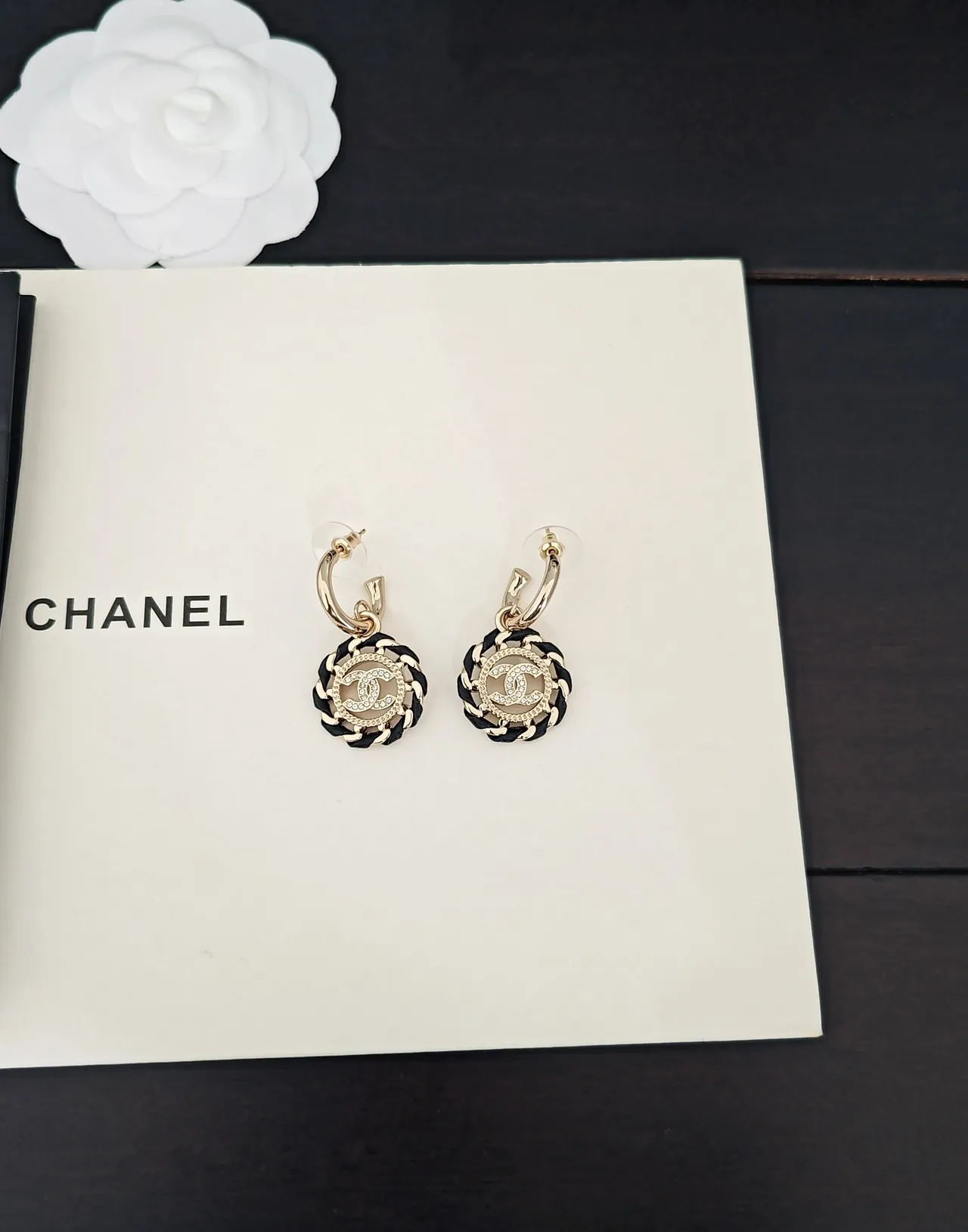 Chanel CC Floral Pavé Crystal Gold-Tone Black Earrings 5