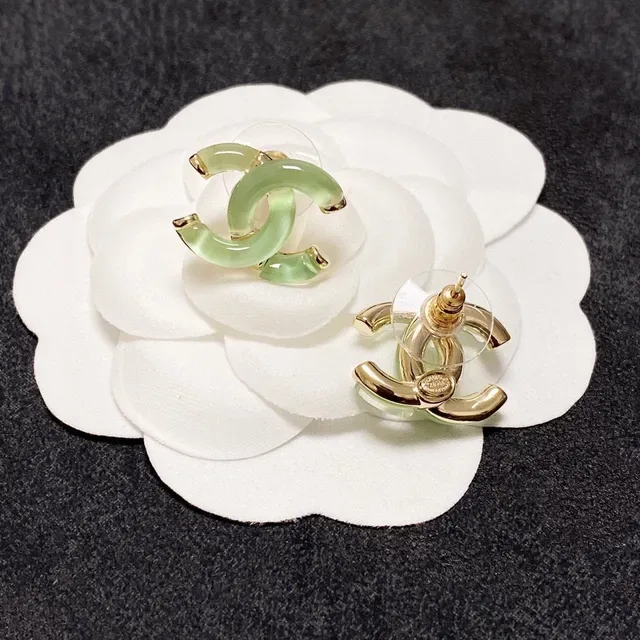 Chanel CC Green Gold Interlocking Motif Translucent Resin Earrings 6