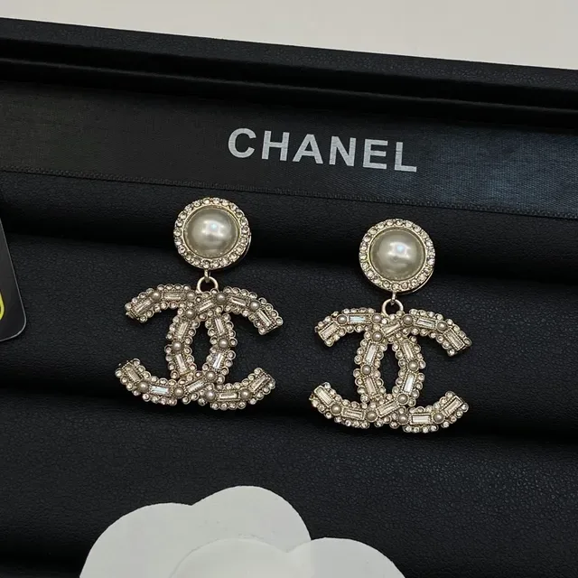 Chanel CC Logo Pearl and Crystal Drop Earrings 4