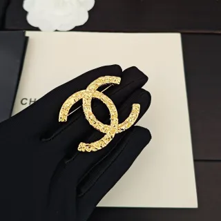 Chanel CC Logo Textured Gold-Tone Brooch