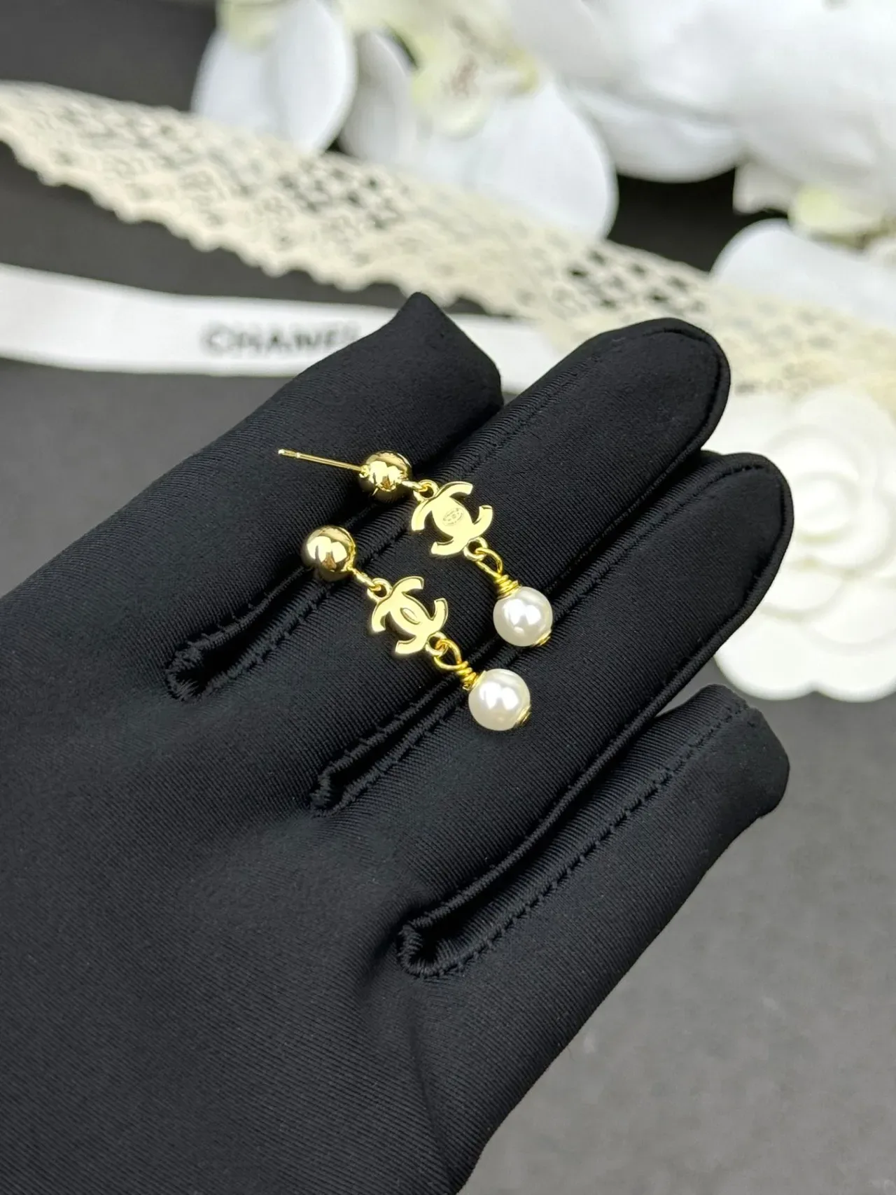 Chanel CC Pearl Drop Earrings 3