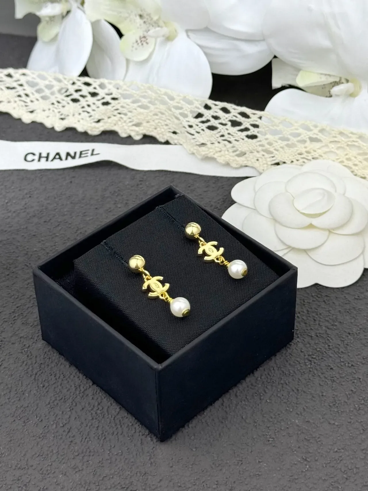 Chanel CC Pearl Drop Earrings 5