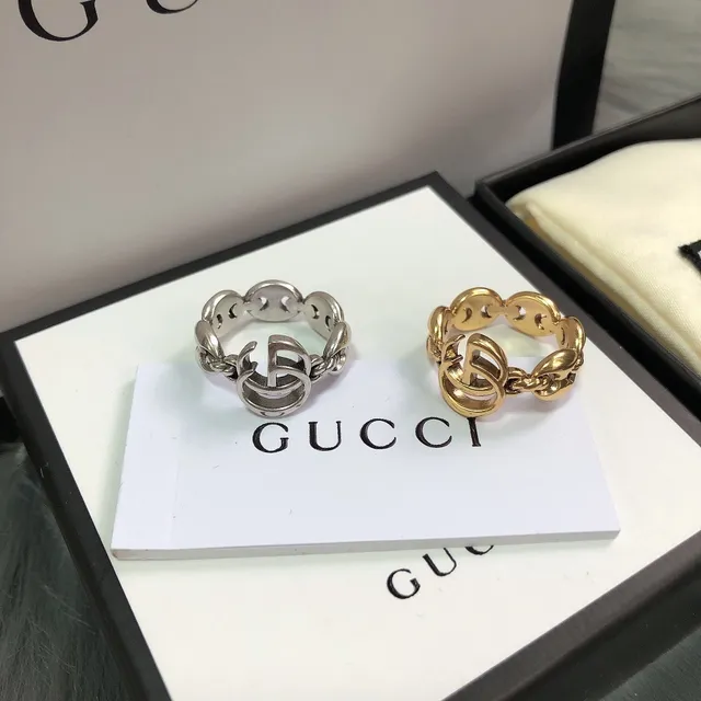 Chanel CC Bague Or Rose Métal Émaillé Logo Bague 9