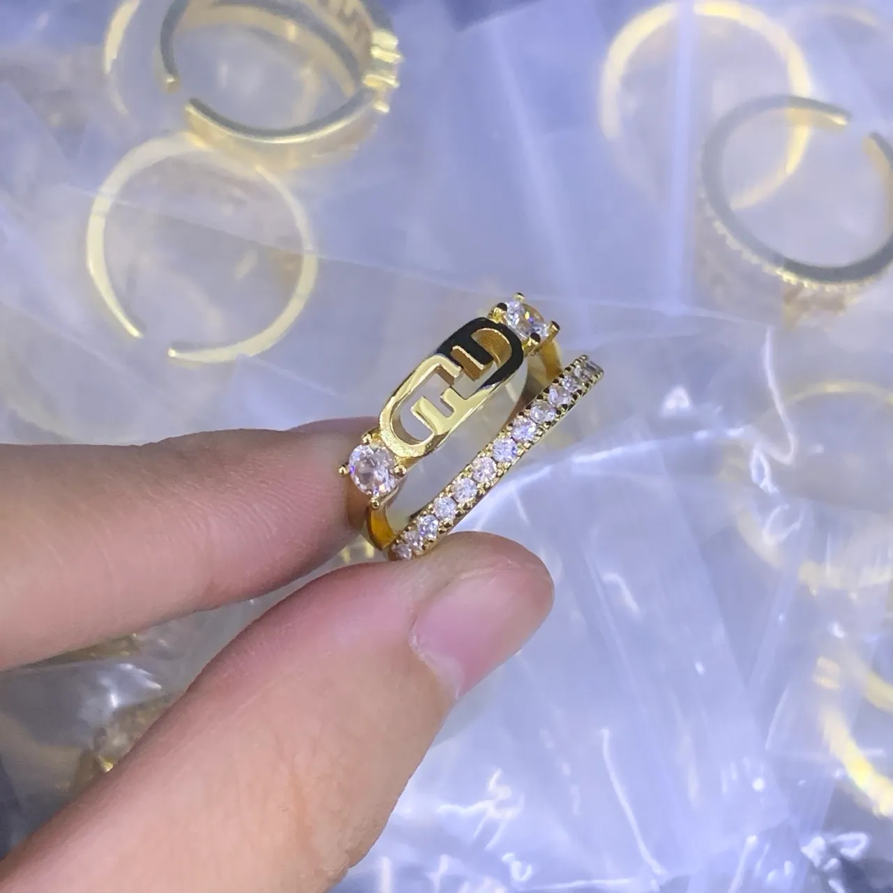 Chanel CC Bague Or Rose Métal Émaillé Logo Bague 14