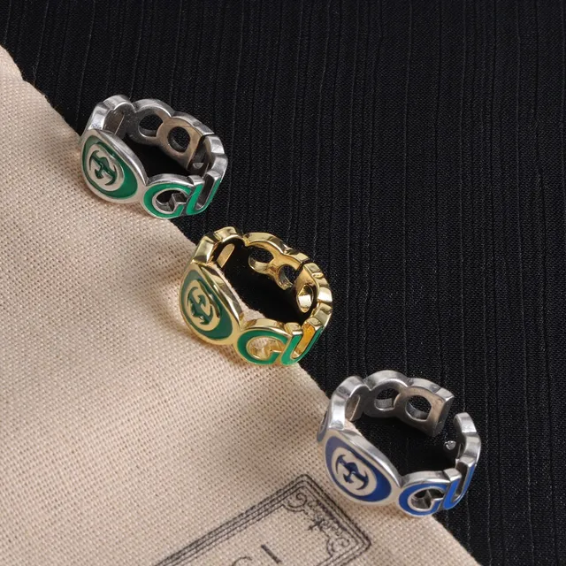 Chanel CC Bague Or Rose Métal Émaillé Logo Bague 24