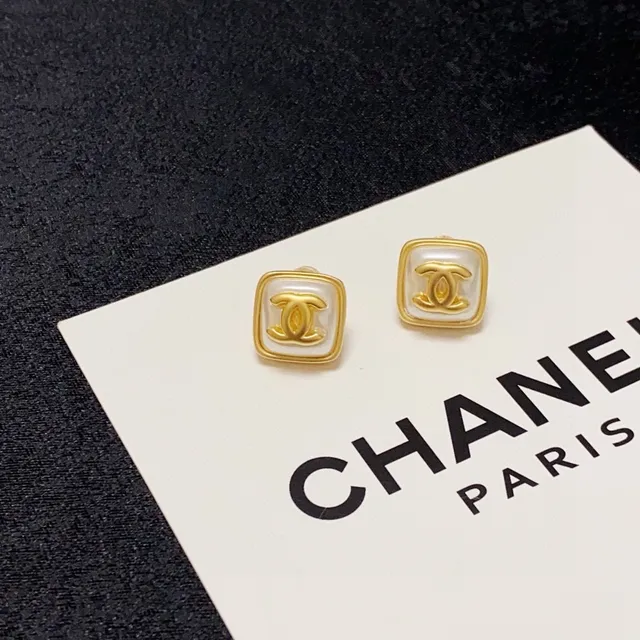 Chanel CC Square Gold-Tone Ivory Resin Stud Earrings 7