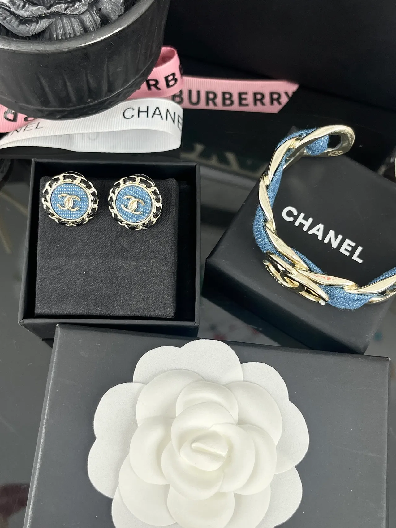 Chanel Chain-Stud Blue Black Circular Border Earrings 8