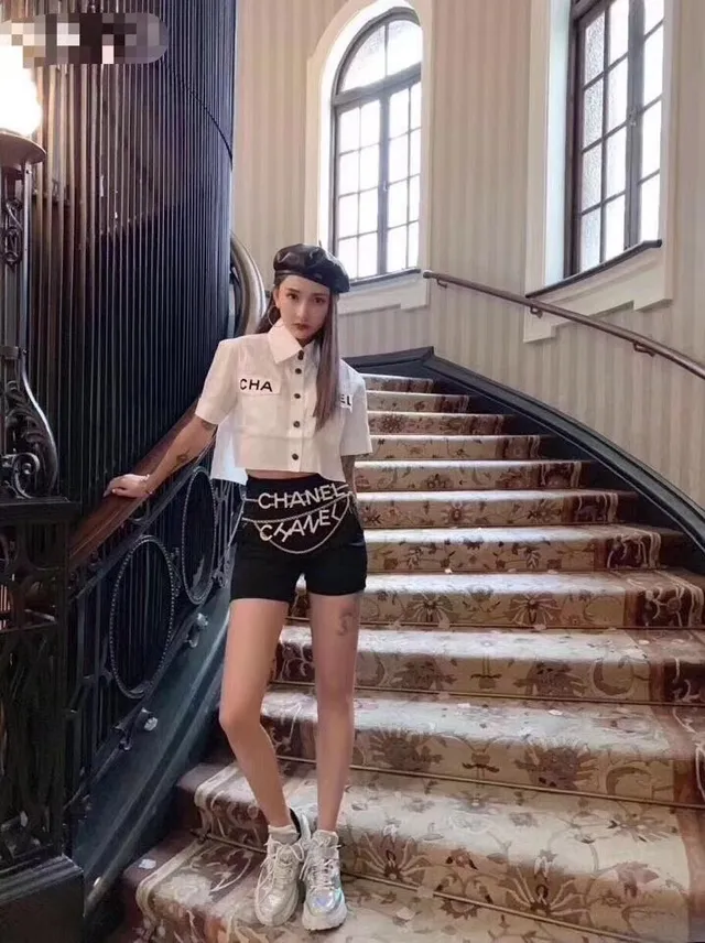 Chanel Crystal-Embellished Logo Double-Chain Fashion Belt Bag 7