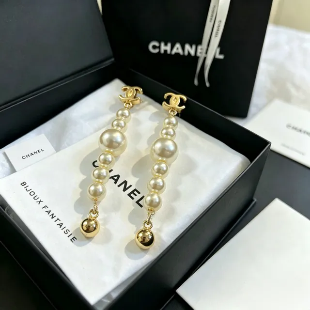 Chanel Gold-Tone Interlocking CC Multi-Pearl Drop Earrings 4