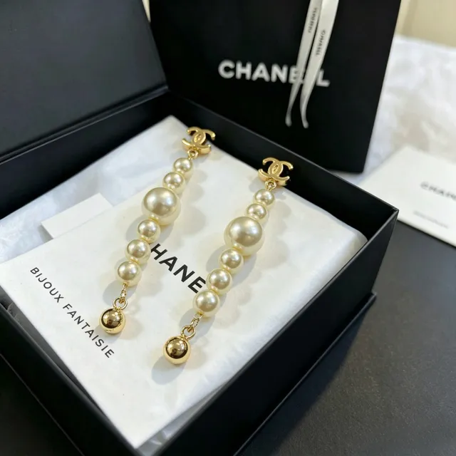 Chanel Gold-Tone Interlocking CC Multi-Pearl Drop Earrings 7