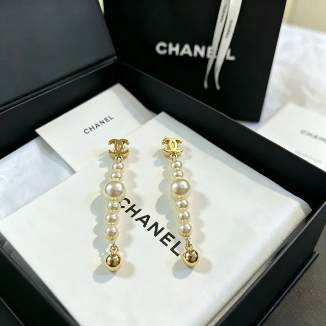 Chanel Gold-Tone Interlocking CC Multi-Pearl Drop Earrings 9